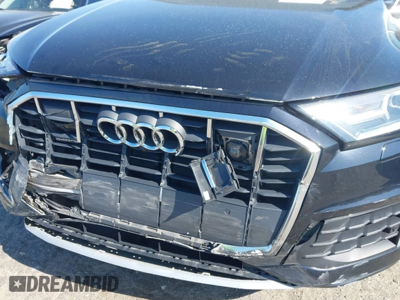 2021 Audi Q7 Premium Plus with VIN WA1LXAF71MD037845, listed as a IAAI auction lot 41987970 with 51,489 mi miles and . Bid and sale history available at DreamBid. Image 18.