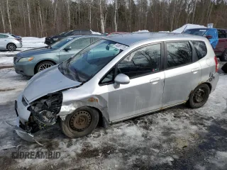 2007 Honda Fit with VIN JHMGD38417S812786, listed as a Copart auction lot 45581115 with 0 mi miles and Salvage Title. Bid and sale history available at carsss.com. Image 1.