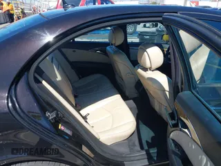 2007 Mercedes-Benz E 350 z VIN WDBUF56XX7B066912, wystawiony jako IAAI lot #41818878 z przebiegiem Nie podano mil oraz . Historia ofert i sprzedaży dostępna na DreamBid. Obrazek 8.