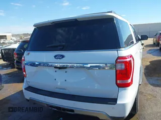 2018 Ford Expedition Max XLT with VIN 1FMJK1JT8JEA40906, listed as a IAAI auction lot 41657433 with 151,364 mi miles and . Bid and sale history available at DreamBid. Image 17.