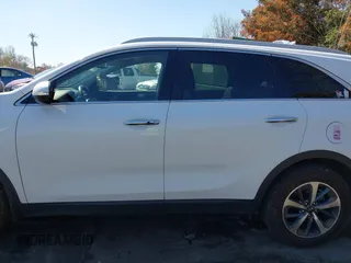 2019 Kia Sorento EX Sport with VIN 5XYPH4A52KG504426, listed as a IAAI auction lot 41868962 with 82,055 mi miles and . Bid and sale history available at DreamBid. Image 14.