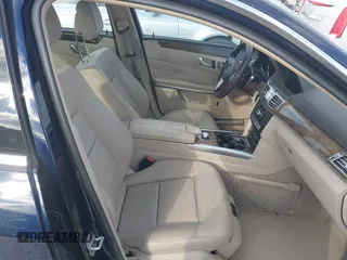 2014 Mercedes-Benz E 350 Luxury with VIN WDDHF8JB3EB029025, listed as a IAAI auction lot 41402573 with Not provided miles and . Bid and sale history available at DreamBid. Image 5.