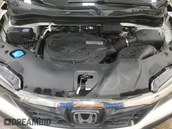 2018 Honda Ridgeline RTL-E with VIN 5FPYK3F74JB001049, listed as a Copart auction lot 57590075 with 111,848 mi miles and Clean title. Bid and sale history available at DreamBid. Image 11.