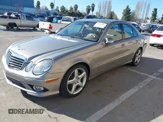 2009 Mercedes-Benz E 350 Luxury with VIN WDBUF56X19B407911, listed as a IAAI auction lot 41328511 with 25,015 mi miles and . Bid and sale history available at carsss.com. Image 17.