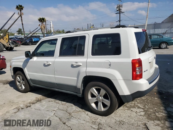 2011 Jeep Patriot Latitude X with VIN 1J4NF4GB9BD211965, listed as a Copart auction lot 44366385 with 111,318 mi miles and Salvage Title. Bid and sale history available at DreamBid. Image 2.