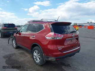 2016 Nissan Rogue SV with VIN 5N1AT2MV6GC821153, listed as a IAAI auction lot 40439434 with 210,114 mi miles. Bid and sale history available at carsss.com. Image 3.