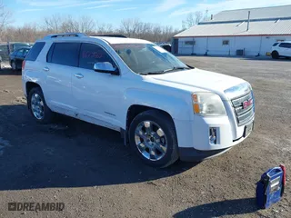 2010 GMC Terrain SLT-2 with VIN 2CTFLJEY3A6222888, listed as a IAAI auction lot 41672762 with 135,405 mi miles. Bid and sale history available at carsss.com. Image 1.