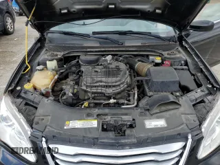 2013 Chrysler 200 Touring z VIN 1C3BCBEG3DN508705, wystawiony jako Copart lot #58216515 z przebiegiem 83 154 mil mil oraz Tytuł czysty. Historia ofert i sprzedaży dostępna na DreamBid. Obrazek 11.