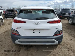 2022 Hyundai Kona SE with VIN KM8K2CAB2NU863916, listed as a Copart auction lot 52426295 with 33,708 mi miles and Salvage Title. Bid and sale history available at carsss.com. Image 6.