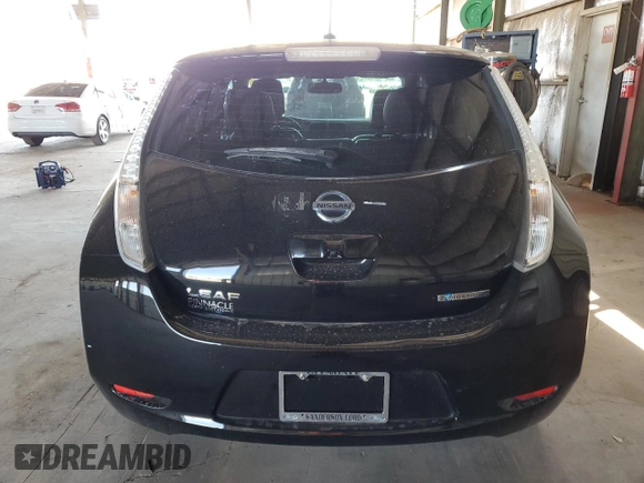 2016 Nissan LEAF S z VIN 1N4BZ0CP2GC306431, wystawiony jako Copart lot #56547235 z przebiegiem 86 000 mil mil oraz Czysty tytuł • Clean title. Historia ofert i sprzedaży dostępna na DreamBid. Obrazek 6.