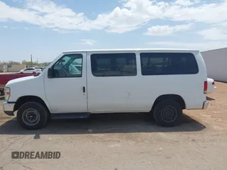 2014 Ford Econoline Passenger XL with VIN 1FBNE3BL8EDA14636, listed as a IAAI auction lot 42652318 with 120,829 mi miles and . Bid and sale history available at DreamBid. Image 14.