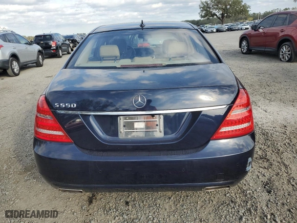 2013 Mercedes-Benz S-Class S 550 with VIN WDDNG7DB4DA493399, listed as a Copart auction lot 84270484 with 71,835 mi miles and Salvage Title. Bid and sale history available at carsss.com. Image 6.