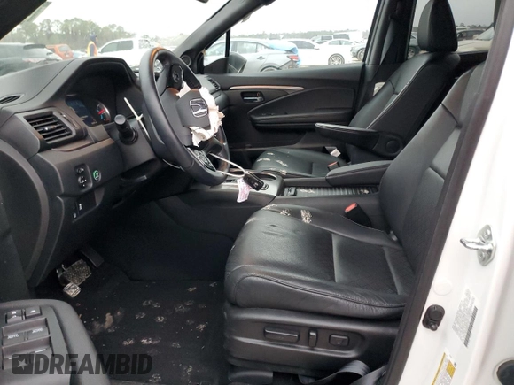2021 Honda Passport EX-L z VIN 5FNYF8H55MB041554, wystawiony jako Copart lot #42879195 z przebiegiem 33 597 mil mil oraz Szkoda całkowita • Salvage title. Historia ofert i sprzedaży dostępna na DreamBid. Obrazek 7.