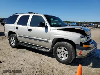 2004 Chevrolet Tahoe LT with VIN 1GNEC13Z84R187526, listed as a Copart auction lot 46661845 with 319,306 mi miles and Salvage Title. Bid and sale history available at carsss.com. Image 4.