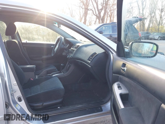 2005 Honda Accord EX with VIN 1HGCM56775A107410, listed as a IAAI auction lot 41893291 with 305,106 mi miles and . Bid and sale history available at DreamBid. Image 5.