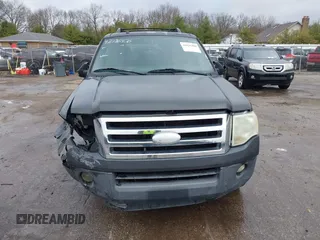 2007 Ford Expedition XLT with VIN 1FMFU15507LA64326, listed as a IAAI auction lot 42036406 with Not provided miles and . Bid and sale history available at DreamBid. Image 13.