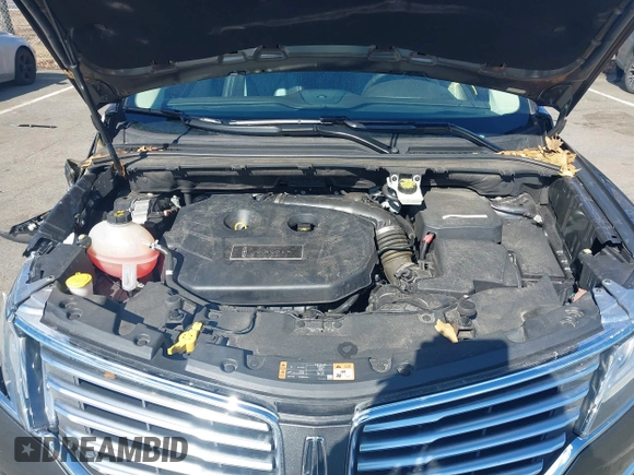 2017 Lincoln MKC Select with VIN 5LMTJ2DH9HUL51637, listed as a IAAI auction lot 41667429 with 40,509 mi miles and . Bid and sale history available at DreamBid. Image 10.