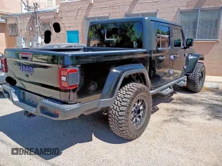 2021 Jeep Gladiator Sport S with VIN 1C6JJTAM3ML508267, listed as a Copart auction lot 60454685 with 77,688 mi miles and Clean title. Bid and sale history available at DreamBid. Image 4.