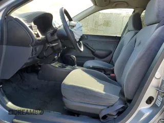 2001 Honda Civic LX with VIN 2HGES16551H562161, listed as a Copart auction lot 71089984 with 0 mi miles and Salvage Title. Bid and sale history available at carsss.com. Image 7.