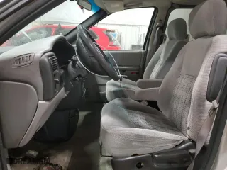 2004 Chevrolet Venture LS with VIN 1GNDU03E24D247524, listed as a Copart auction lot 82828814 with 239,619 mi miles and Clean Title. Bid and sale history available at carsss.com. Image 7.