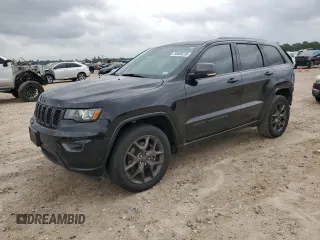 2021 Jeep Grand Cherokee Limited z VIN 1C4RJFBG8MC744547, wystawiony jako Copart lot #55666235 z przebiegiem 49 256 mil mil oraz Szkoda całkowita • Salvage title. Historia ofert i sprzedaży dostępna na DreamBid. Obrazek 1.