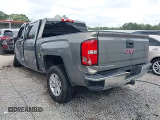 2017 GMC Sierra 1500 SLE z VIN 3GTP1MEC0HG230277, wystawiony jako IAAI lot #41997297 z przebiegiem Nie podano mil oraz . Historia ofert i sprzedaży dostępna na DreamBid. Obrazek 3.