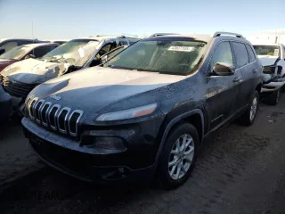 2015 Jeep Cherokee Latitude with VIN 1C4PJMCB8FW734732, listed as a Copart auction lot 43837355 with 132,097 mi miles and Salvage Title. Bid and sale history available at carsss.com. Image 1.