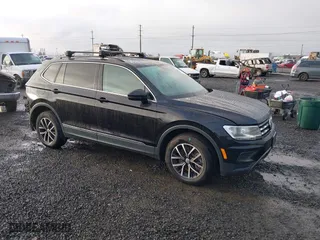 2021 Volkswagen Tiguan SE with VIN 3VV2B7AX9MM028973, listed as a IAAI auction lot 41236362 with 78,281 mi miles. Bid and sale history available at carsss.com. Image 1.