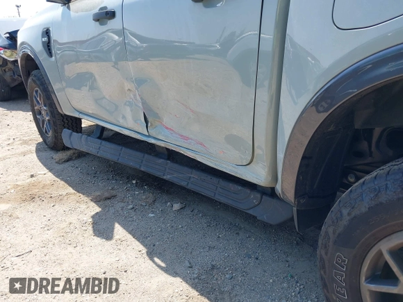 2024 Ford Ranger XLT с VIN 1FTER4HH2RLE53707, выставлен на аукционе IAAI как лот 42169968 с пробегом 4 026 миль миль и . История ставок и продаж доступна на DreamBid. Изображение 17.