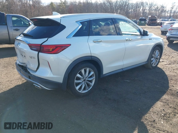 2019 Infiniti QX50 Luxe with VIN 3PCAJ5M3XKF111873, listed as a IAAI auction lot 41499218 with 37,383 mi miles and . Bid and sale history available at DreamBid. Image 4.