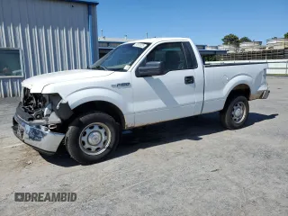2014 Ford F-150 XL с VIN 1FTMF1CM7EFC70772, выставлен на аукционе Copart как лот 57875525 с пробегом 134 653 миль миль и Чистый • Clean title. История ставок и продаж доступна на DreamBid. Изображение 1.