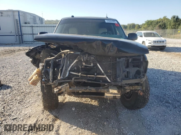 2005 Chevrolet Tahoe Z71 with VIN 1GNEK13T95R215074, listed as a Copart auction lot 74262994 with 0 mi miles and Salvage Title. Bid and sale history available at carsss.com. Image 5.