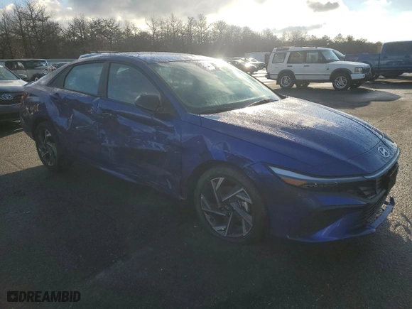 2025 Hyundai Elantra SEL Sport with VIN KMHLM4DG6SU864008, listed as a Copart auction lot 85490394 with 2,865 mi miles and Salvage Title. Bid and sale history available at carsss.com. Image 4.