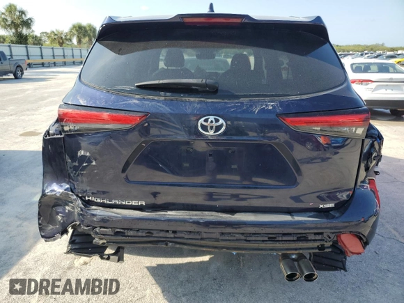 2022 Toyota Highlander XSE with VIN 5TDLZRAH5NS133434, listed as a Copart auction lot 53945075 with 47,634 mi miles and Salvage title. Bid and sale history available at DreamBid. Image 6.