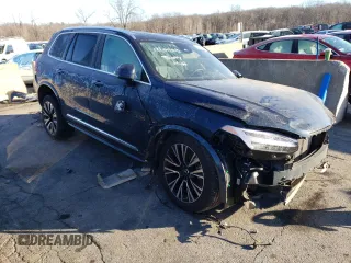 2023 Volvo XC90 Plus Bright Theme z VIN YV4H60CN8P1919271, wystawiony jako Copart lot #82112193 z przebiegiem Nie podano mil oraz . Historia ofert i sprzedaży dostępna na DreamBid. Obrazek 4.