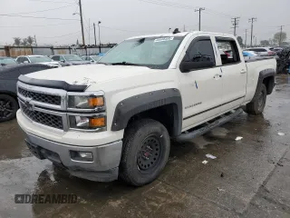 2015 Chevrolet Silverado 1500 LT with VIN 3GCPCREH5FG301487, listed as a Copart auction lot 44446495 with 104,038 mi miles and Clean Title. Bid and sale history available at DreamBid. Image 1.