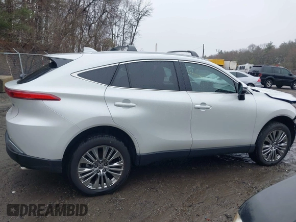 2023 Toyota Venza LE z VIN JTEAAAAH1PJ130932, wystawiony jako IAAI lot #41944972 z przebiegiem 18 870 mil mil oraz . Historia ofert i sprzedaży dostępna na DreamBid. Obrazek 13.