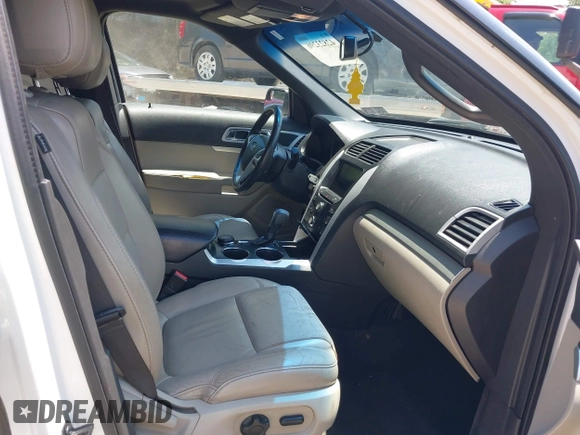 2011 Ford Explorer XLT с VIN 1FMHK8D84BGA87130, выставлен на аукционе IAAI как лот 42823296 с пробегом 228 505 миль миль и . История ставок и продаж доступна на DreamBid. Изображение 5.