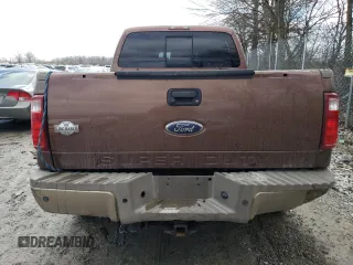 2011 Ford F-250 XL with VIN 1FT7W2BT0BEA11389, listed as a Copart auction lot 47743425 with 324,970 mi miles and Clean title. Bid and sale history available at DreamBid. Image 6.