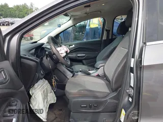 2014 Ford Escape SE with VIN 1FMCU9G97EUB27835, listed as a IAAI auction lot 42530986 with 137,933 mi miles and . Bid and sale history available at DreamBid. Image 5.
