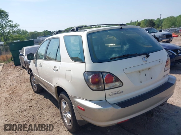 2002 Lexus RX 300 with VIN JTJHF10U720256520, listed as a IAAI auction lot 42074976 with 198,551 mi miles and . Bid and sale history available at DreamBid. Image 3.