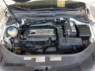 2014 Volkswagen CC R-Line with VIN WVWBP7AN6EE521807, listed as a Copart auction lot 74177764 with 142,779 mi miles and Clean Title. Bid and sale history available at carsss.com. Image 11.