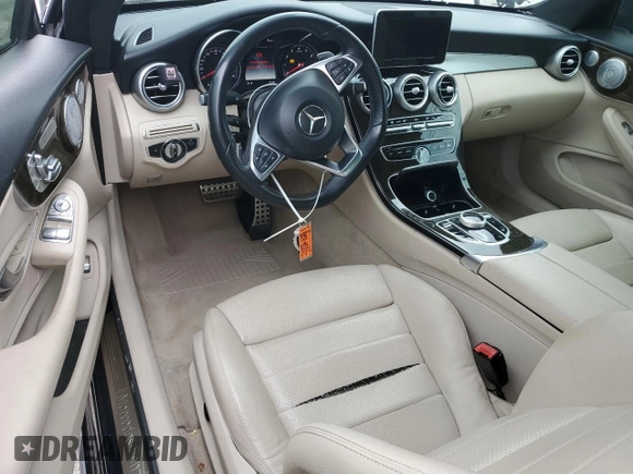 2018 Mercedes-Benz C 300 z VIN WDDWJ4JB0JF636422, wystawiony jako Copart lot #58925175 z przebiegiem 145 902 mil mil oraz Czysty tytuł • Clean title. Historia ofert i sprzedaży dostępna na DreamBid. Obrazek 8.