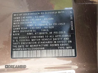 2012 Volkswagen Touareg Sport z VIN WVGFK9BPXCD000566, wystawiony jako IAAI lot #41971781 z przebiegiem 234 574 mil mil oraz . Historia ofert i sprzedaży dostępna na DreamBid. Obrazek 9.