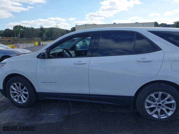 2019 Chevrolet Equinox LS with VIN 2GNAXHEV9K6237980, listed as a IAAI auction lot 41265515 with 84,437 mi miles. Bid and sale history available at carsss.com. Image 14.