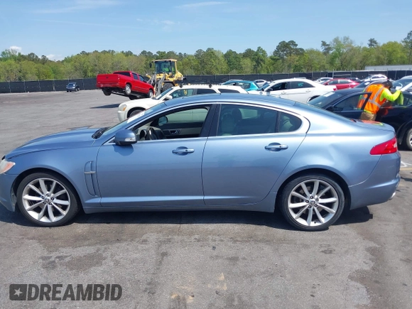 2009 Jaguar XF Premium Luxury with VIN SAJWA06B39HR06031, listed as a IAAI auction lot 41915119 with Not Provided miles and . Bid and sale history available at DreamBid. Image 14.
