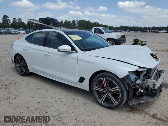 2024 Genesis G70 2.5T with VIN KMTG34SC4RU140001, listed as a Copart auction lot 61844984 with 4,078 mi miles and Salvage Title. Bid and sale history available at carsss.com. Image 4.