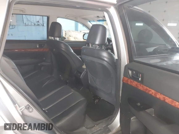 2010 Subaru Outback Limited with VIN 4S4BRBJC8A3385399, listed as a IAAI auction lot 42308329 with 195,008 mi miles and . Bid and sale history available at DreamBid. Image 8.