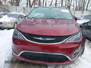 2017 Chrysler Pacifica Touring L Plus with VIN 2C4RC1EG6HR652908, listed as a IAAI auction lot 41381104 with 82,186 mi miles and . Bid and sale history available at DreamBid. Image 20.