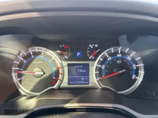 2015 Toyota 4Runner Limited with VIN JTEBU5JR4F5235600, listed as a IAAI auction lot 41664438 with 233,286 mi miles. Bid and sale history available at carsss.com. Image 7.